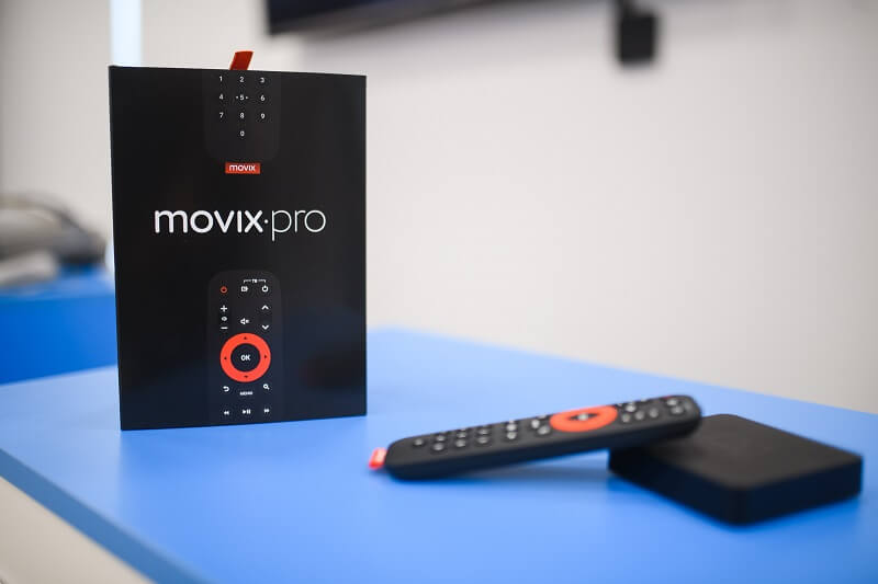 Movix Pro Voice от Дом.ру в Искитиме
